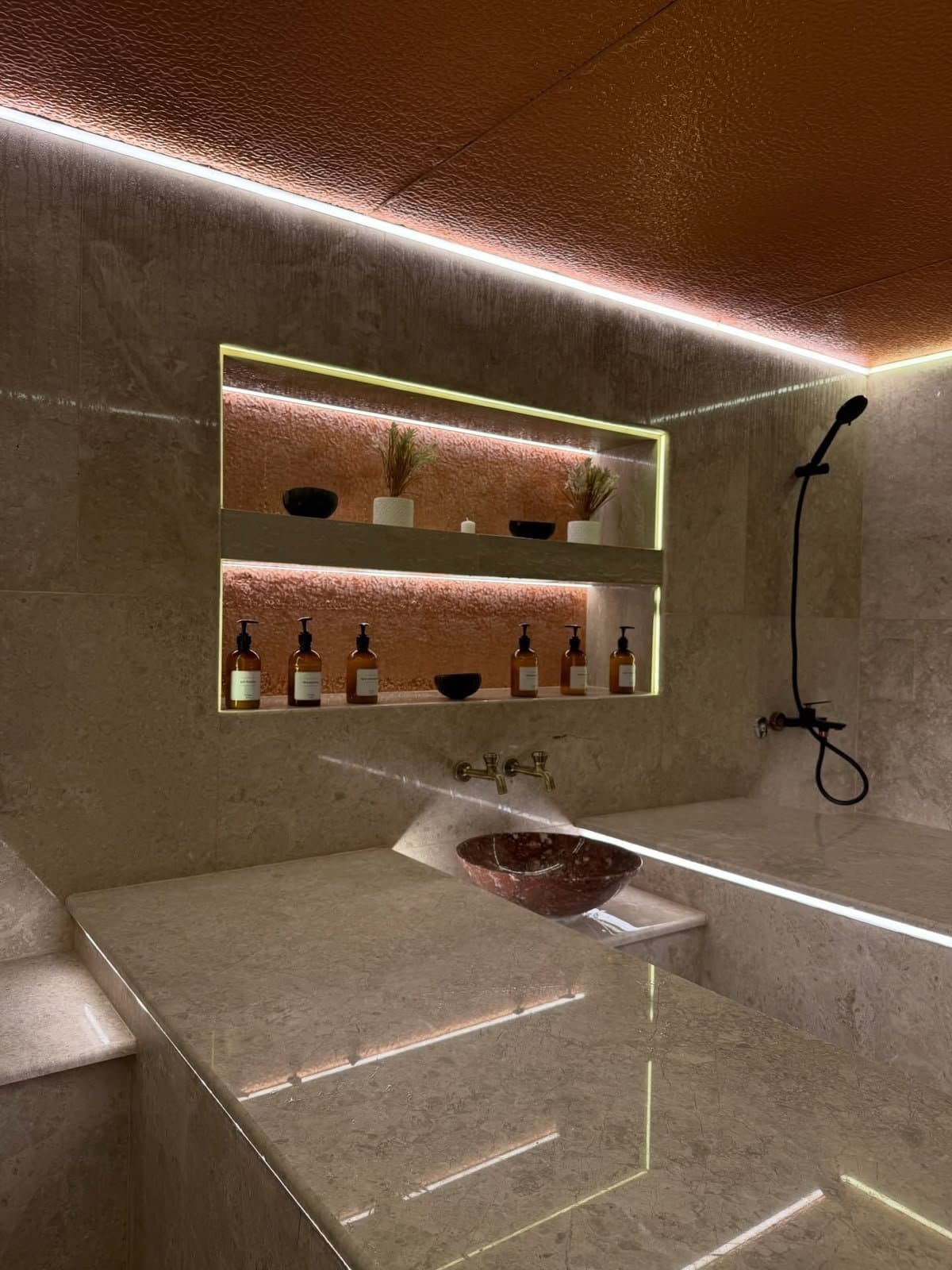 Hammam and massage in Marrakech at a traditional Moroccan hammam